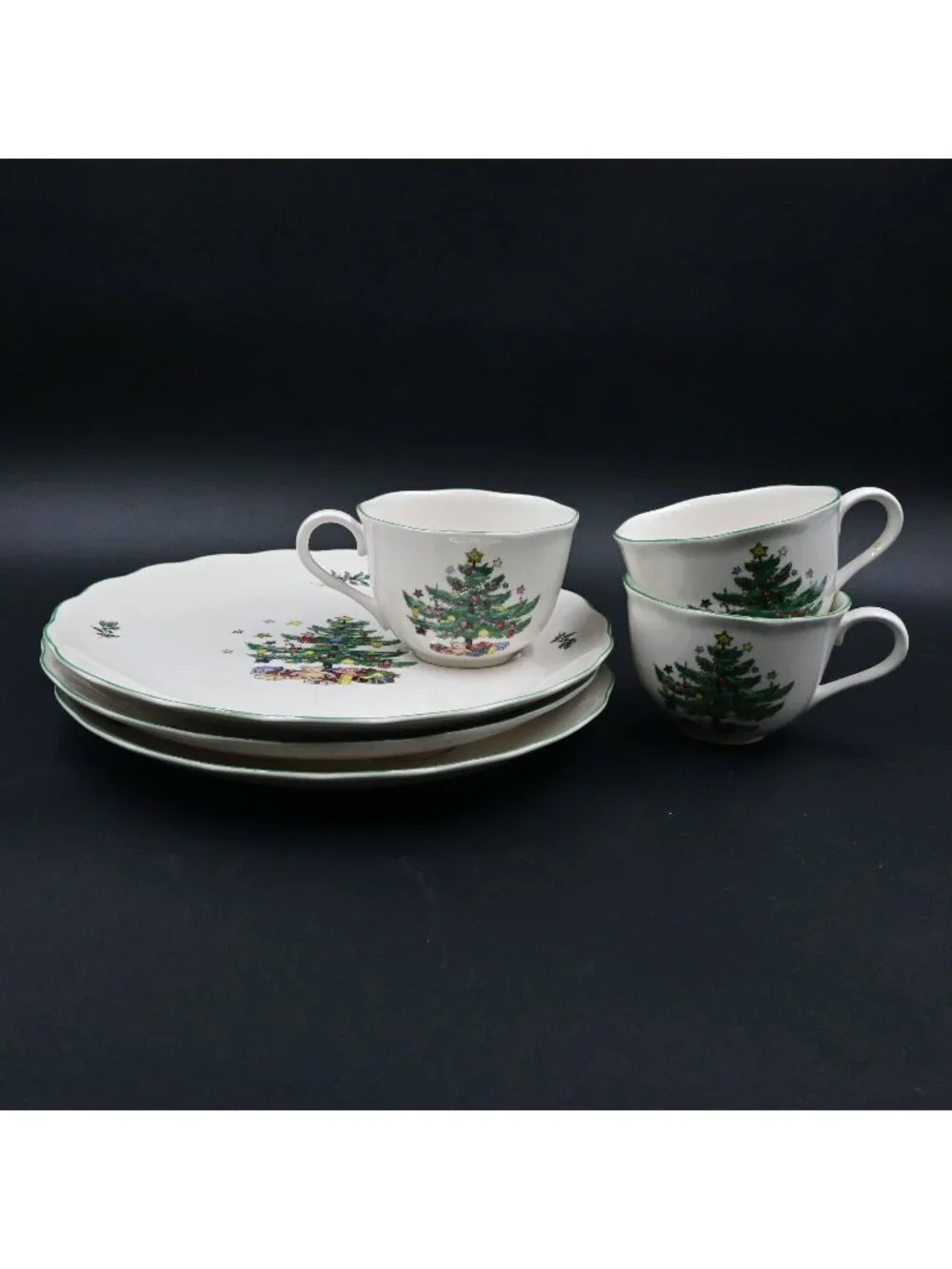 Nikko Happy Holidays Set of 3 Snack Saucer Plate & Tea Cups Christmas Tree